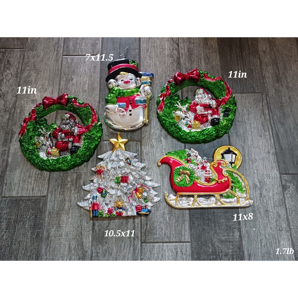 Vintage Christmas Hard Plastic Signs Plaques decor Santa Wreath Snowman